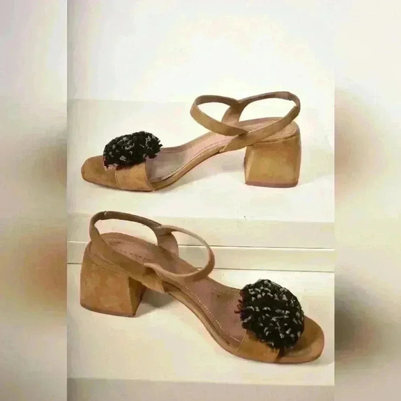 ZARA Tan  Black Microsuede Block Heel Open Toe Strappy Sandal 39EU 9US - Picture 3 of 8